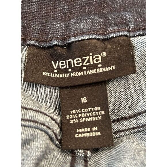 Venezia Lane Bryant Women's Bermuda Jeans Shorts Size 16 - Picture 4 of 4